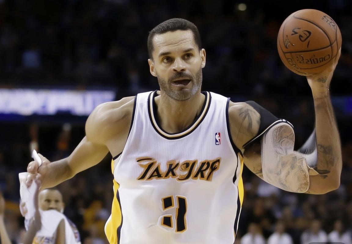 前老鹰首轮秀在湖人发展联盟球队展现全能身手：得分篮板稳定，防守能力获赞